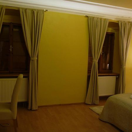 Apartments And Suites Kremnica Exterior photo