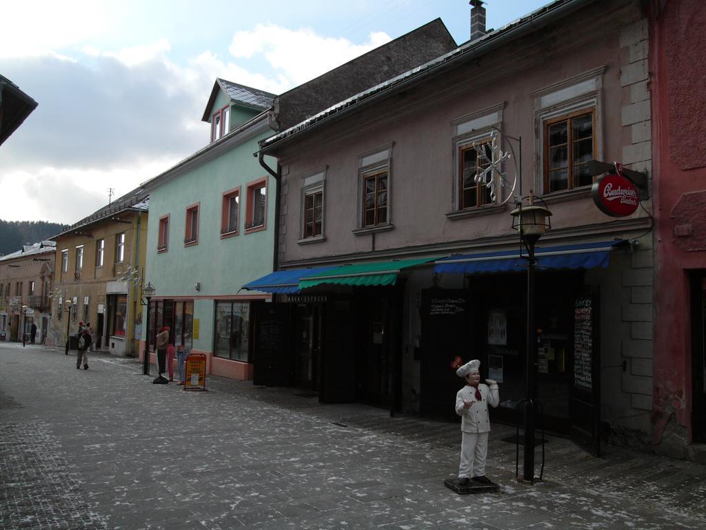 Apartments And Suites Kremnica Exterior photo
