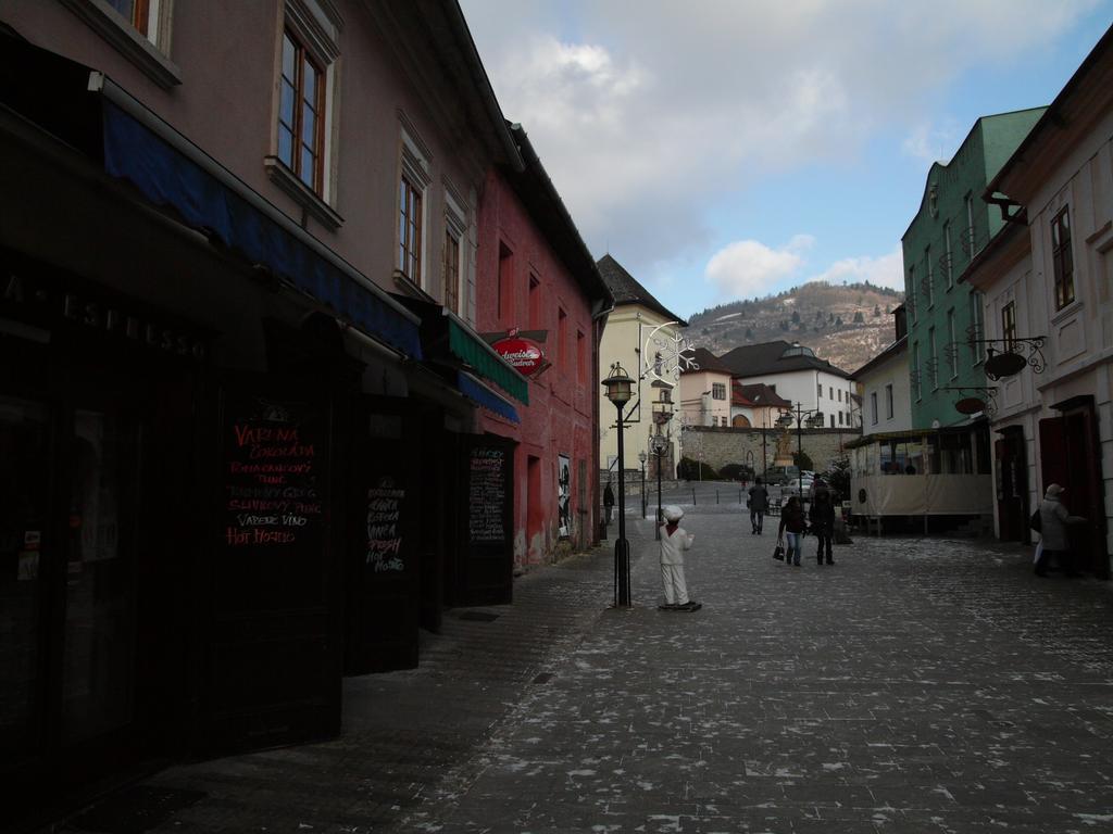 Apartments And Suites Kremnica Exterior photo