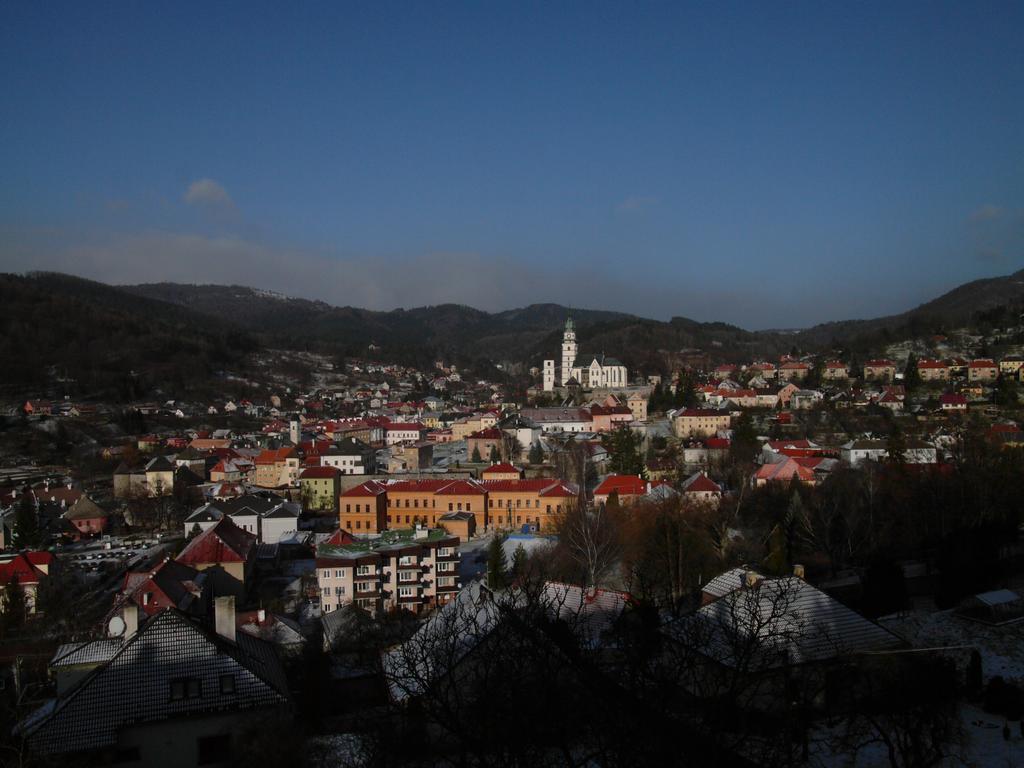 Apartments And Suites Kremnica Exterior photo
