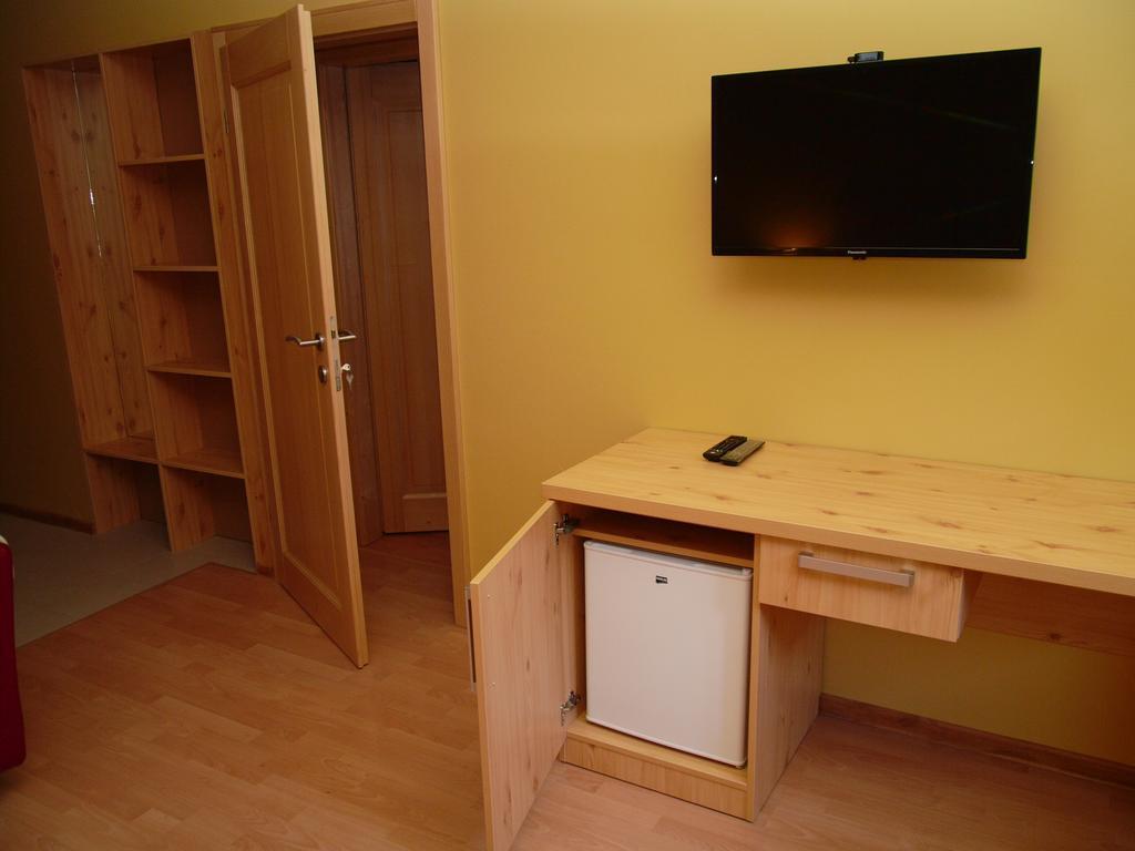 Apartments And Suites Kremnica Exterior photo